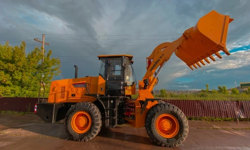 Фронтальный погрузчик Lonking CDM835N, 3 гидролинии