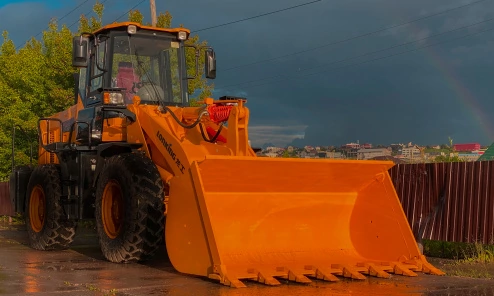 Фронтальный погрузчик Lonking CDM835, 3 гидролинии